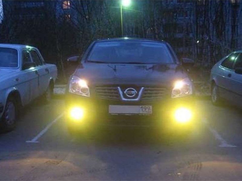 ispolzovanie far i ukazateley povorota na dorogah