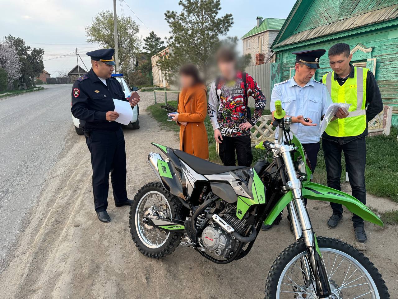 prava i obyazannosti mototsiklistov pri obschenii s sotrudnikami gibdd