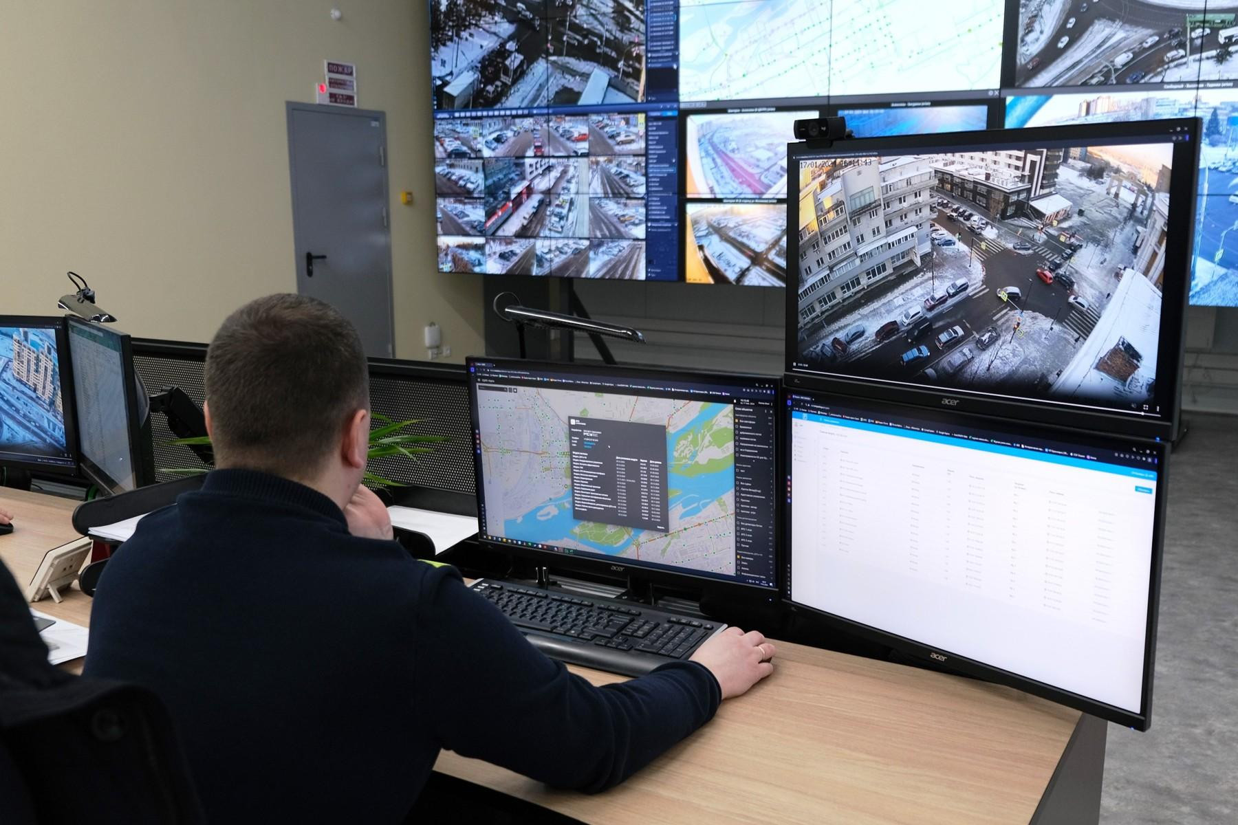preimuschestva intellektualnyh transportnyh sistem dlya ekonomicheskogo razvitiya