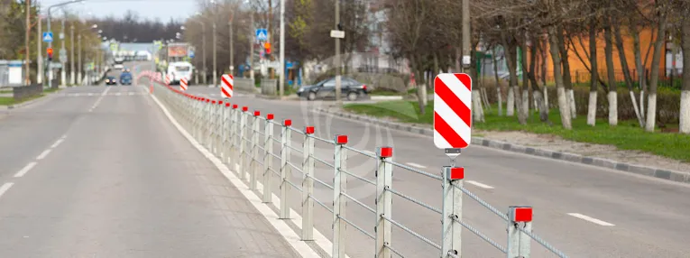 svetootrazhayuschie tehnologii dlya povysheniya vidimosti transportnyh sredstv